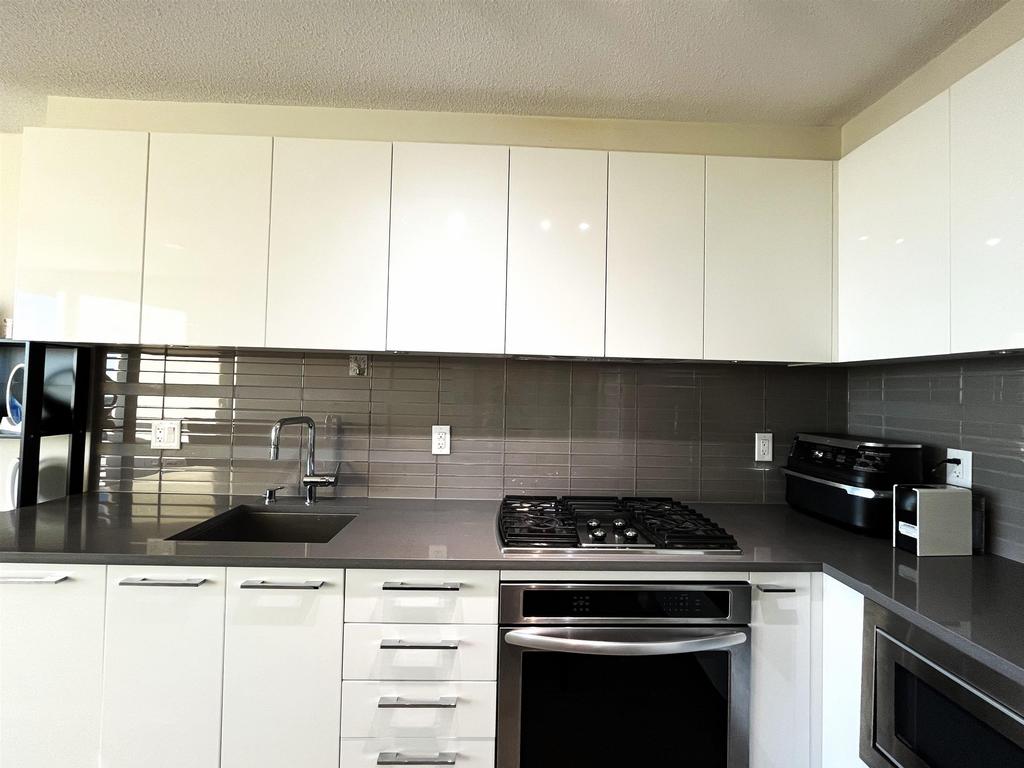 Listing Image for R3052672