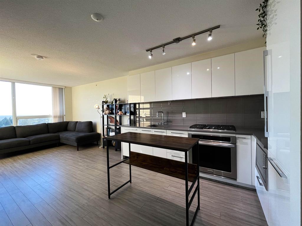 Listing Image for R3052672