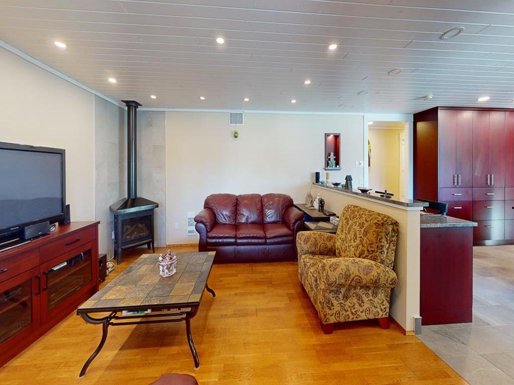 Listing Image for R3054100