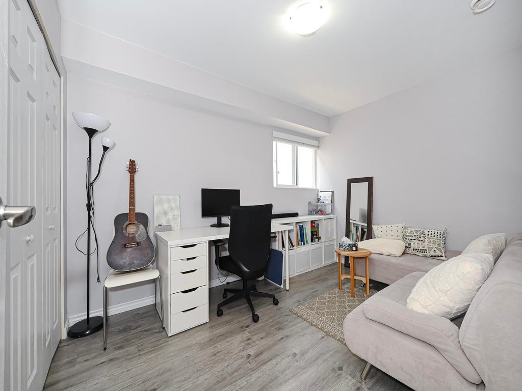 Listing Image for R3054342