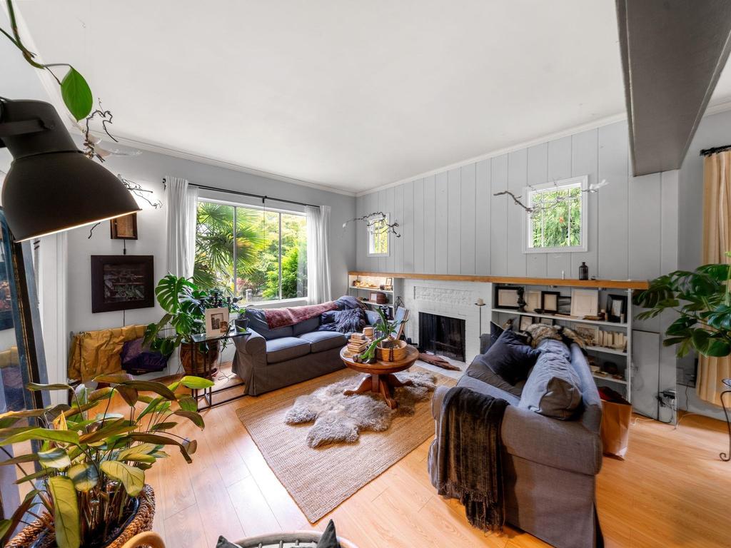 Listing Image for R3054427