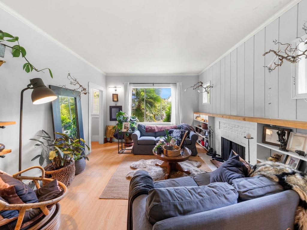 Listing Image for R3054427