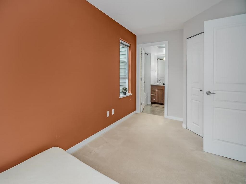 Listing Image for R3055035