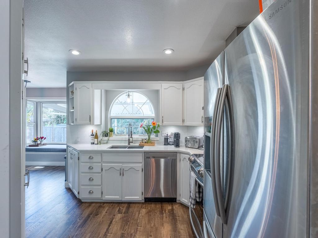 Listing Image for R3055537