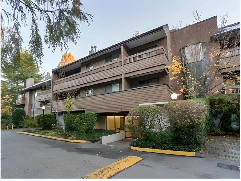 Listing Image for R3055826