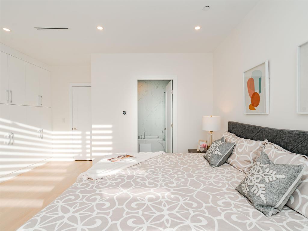 Listing Image for R3055932