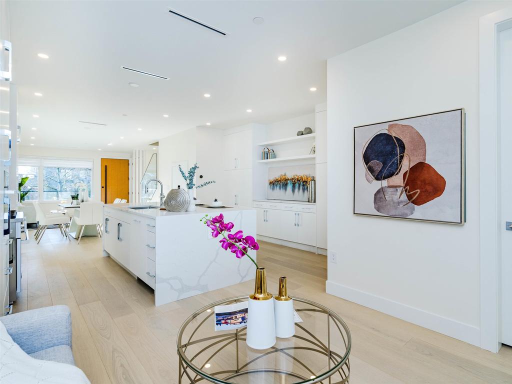 Listing Image for R3055932