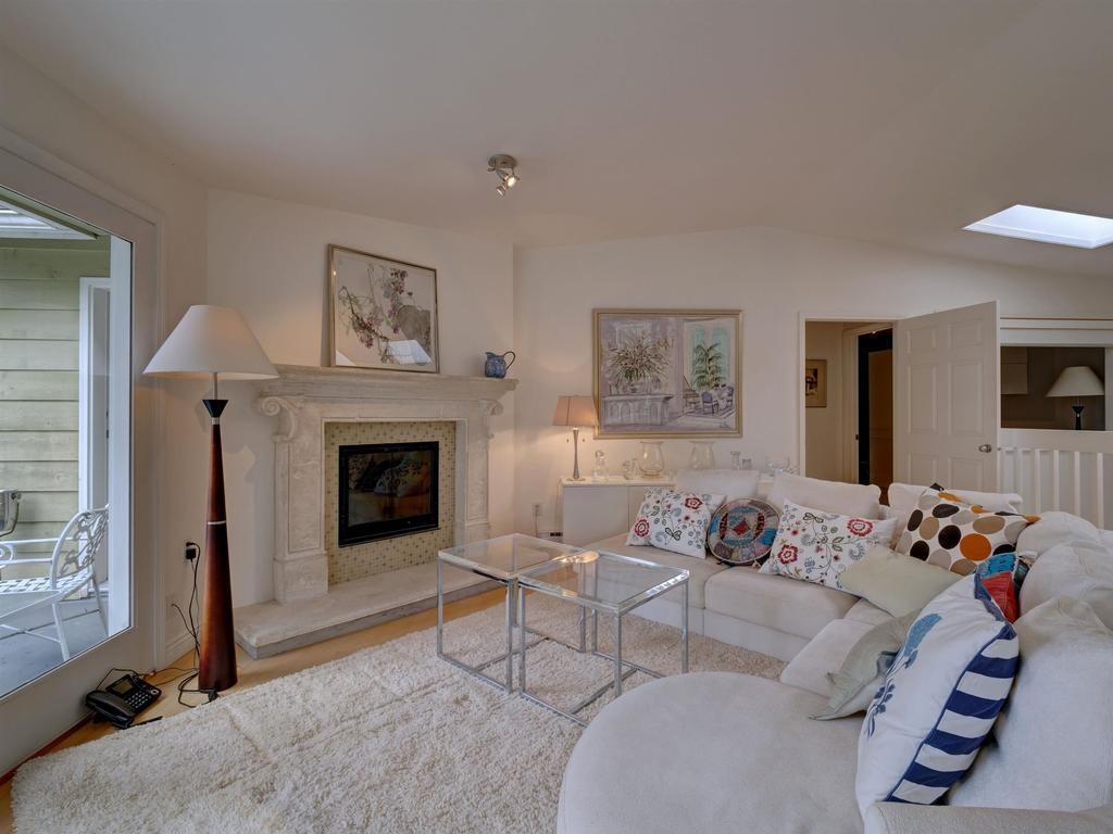 Listing Image for R3056082