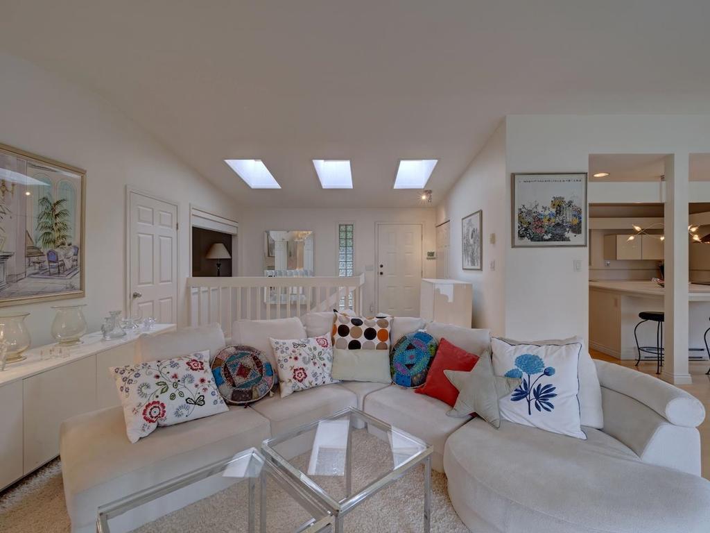 Listing Image for R3056082