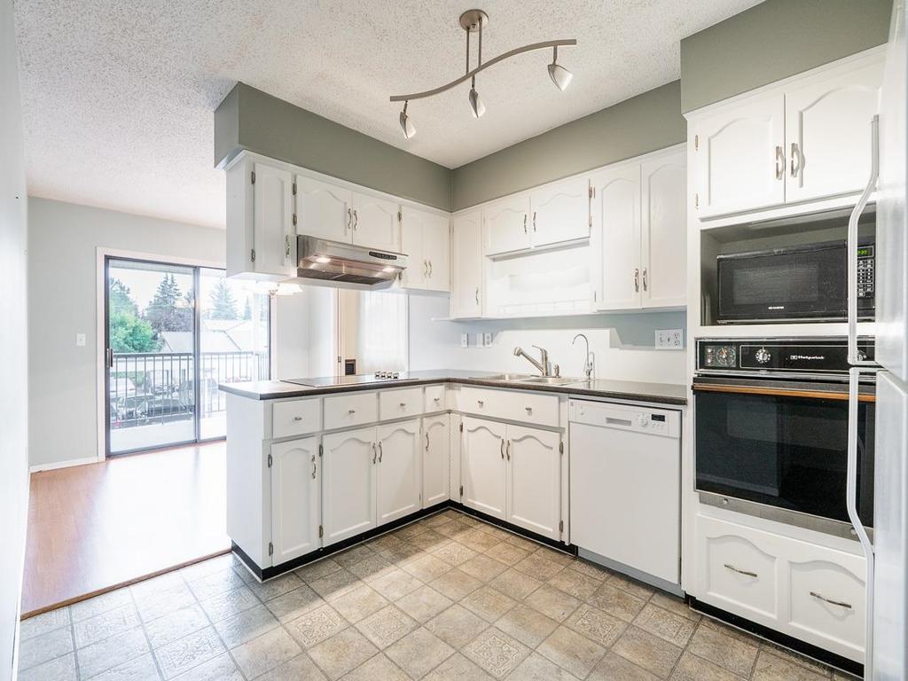 Listing Image for R3056245