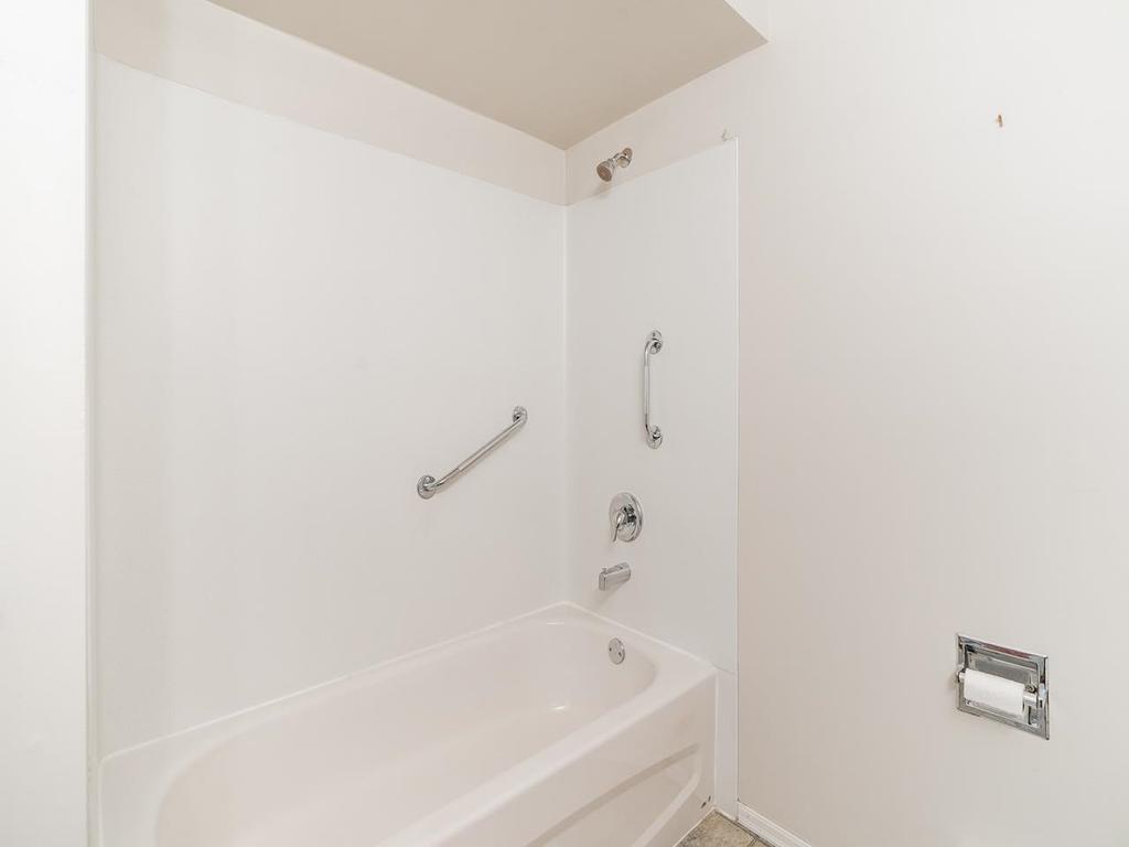 Listing Image for R3056245