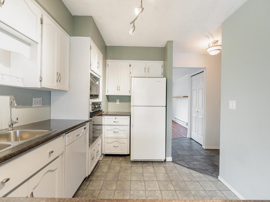 Listing Image for R3056245