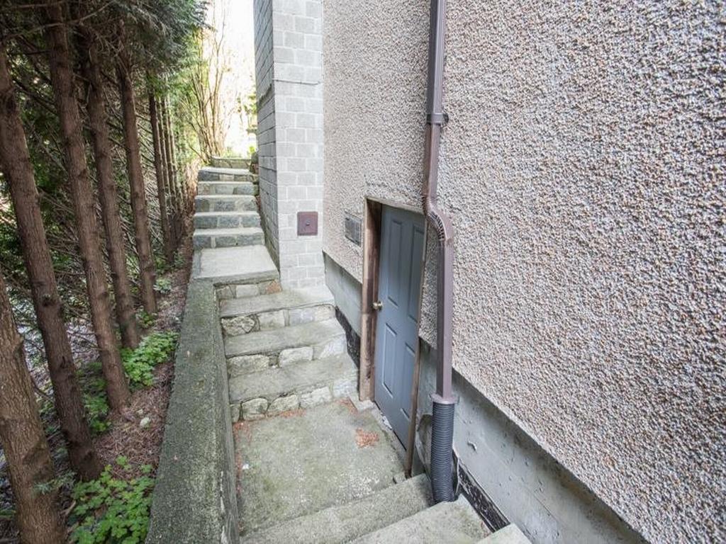 Listing Image for R3056341