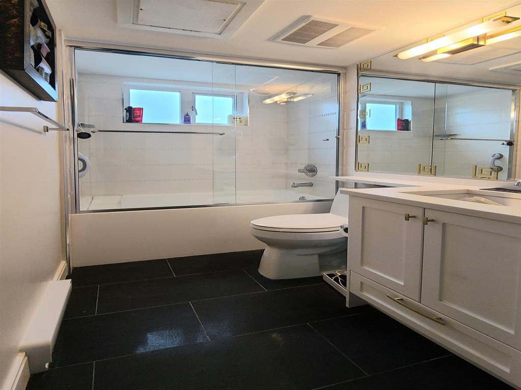 Listing Image for R3056369