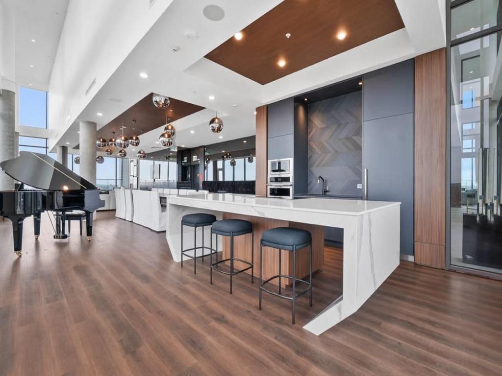 Listing Image for R3056377