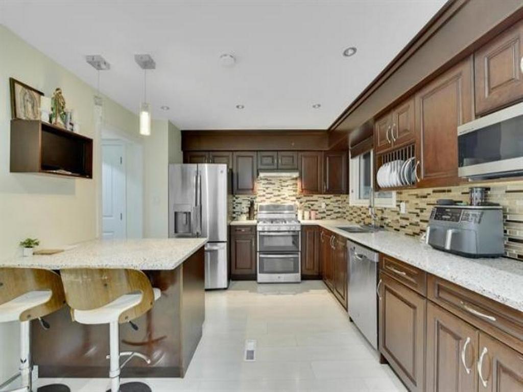 Listing Image for R3056589