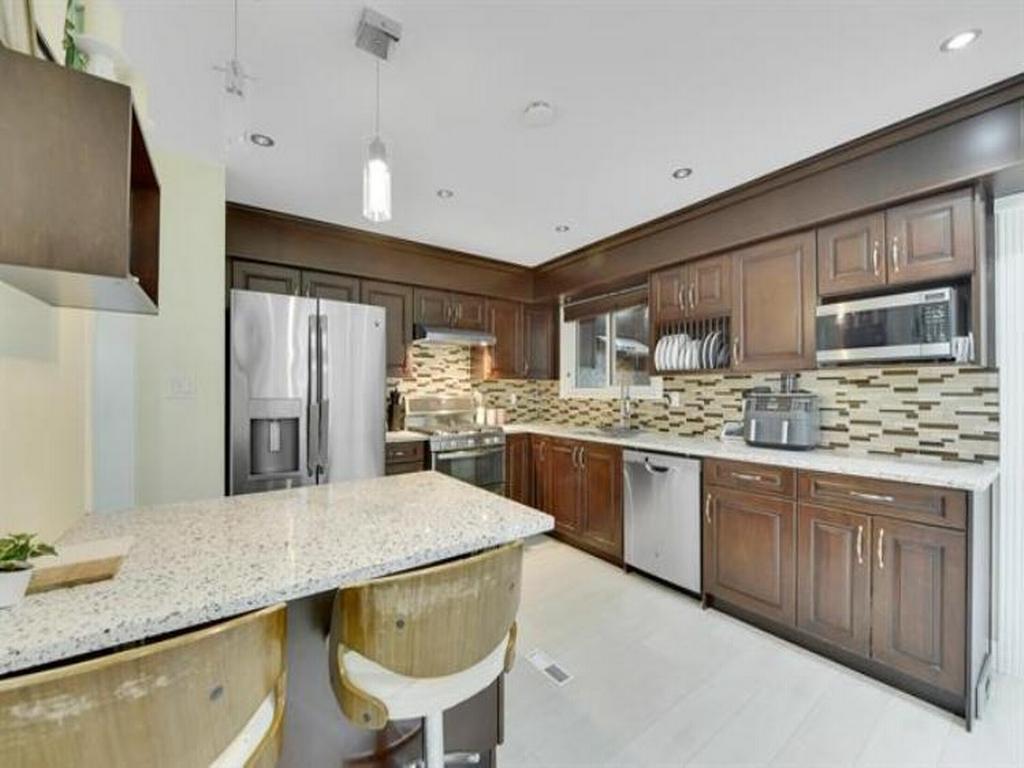 Listing Image for R3056589