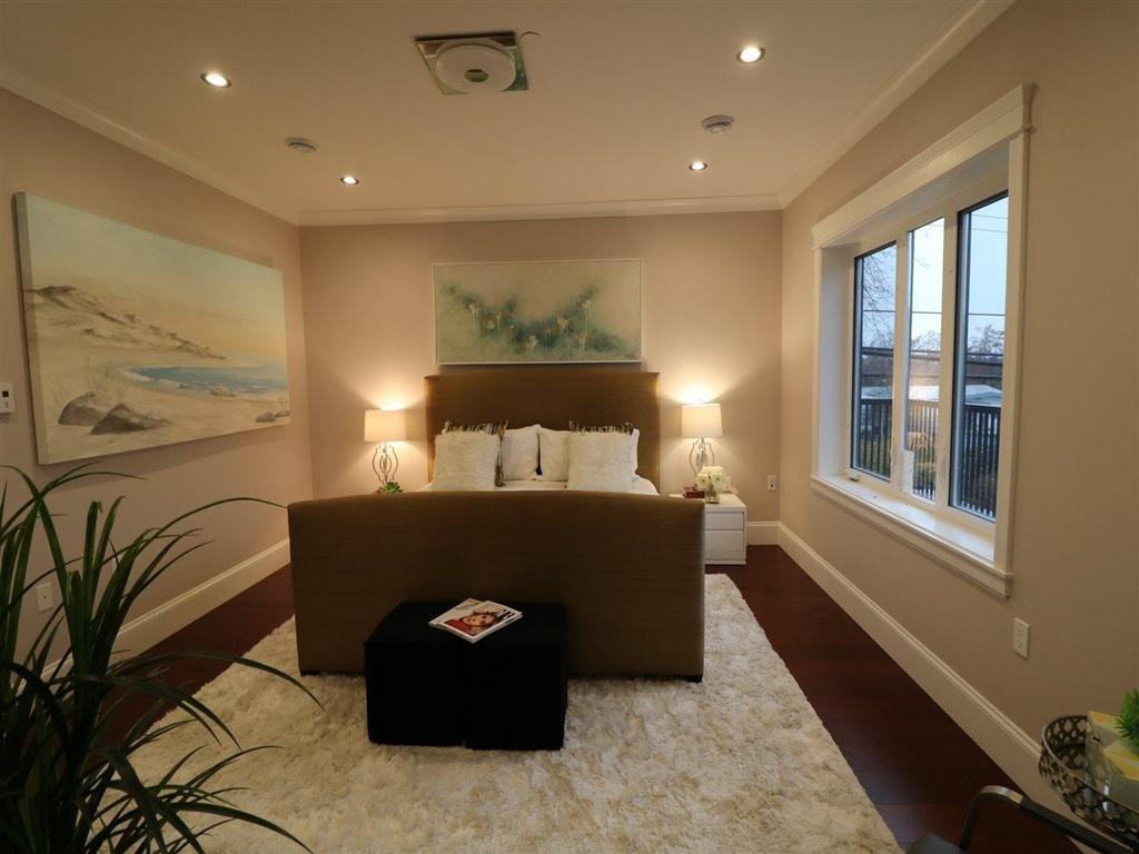 Listing Image for R3056600