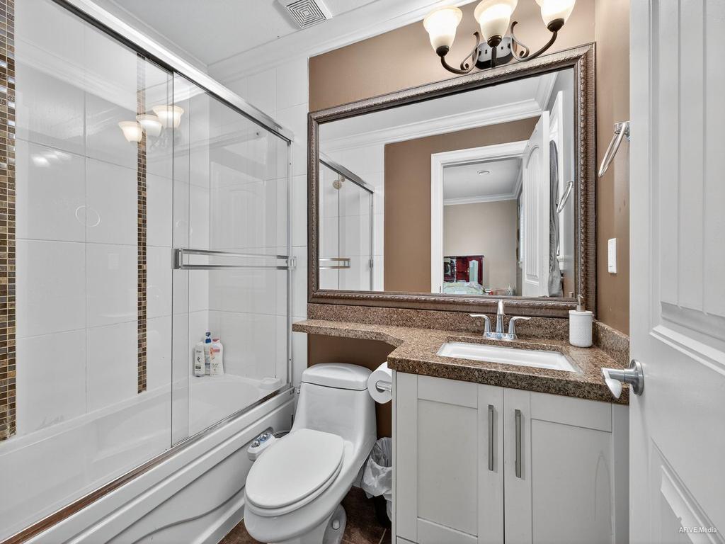 Listing Image for R3056656