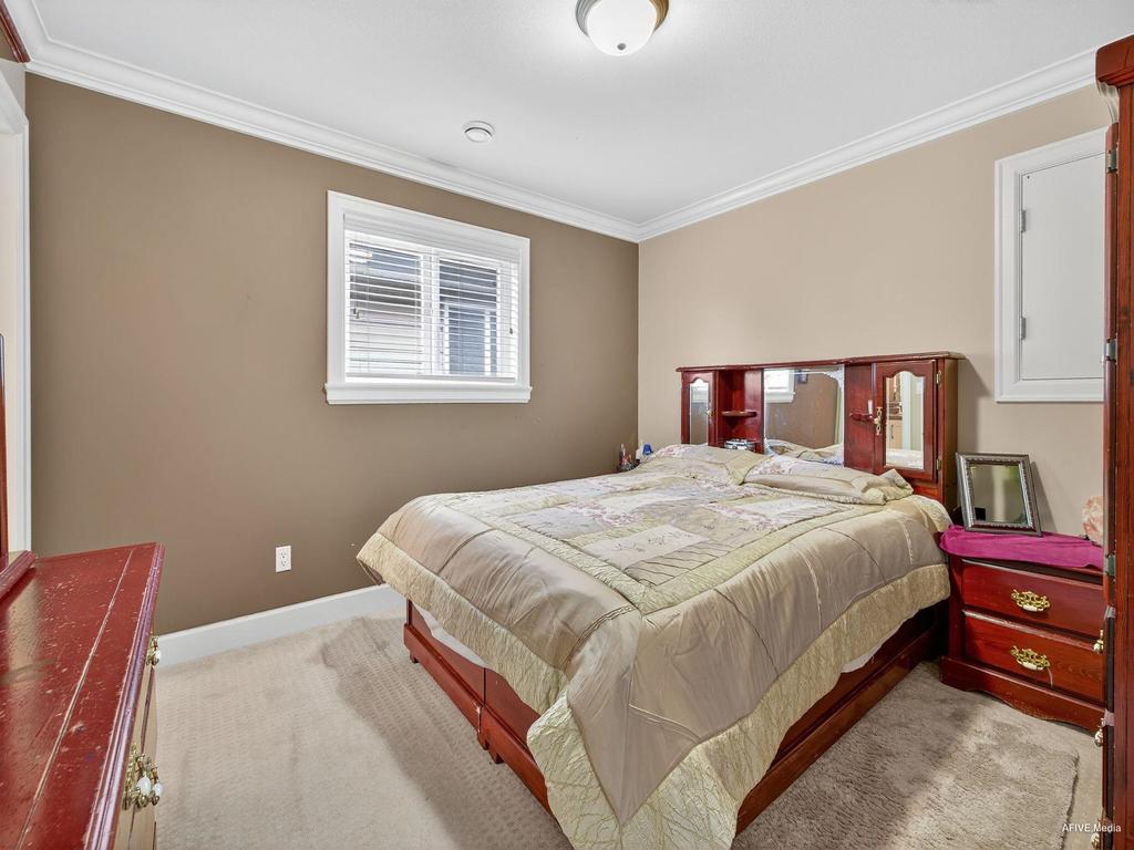 Listing Image for R3056656