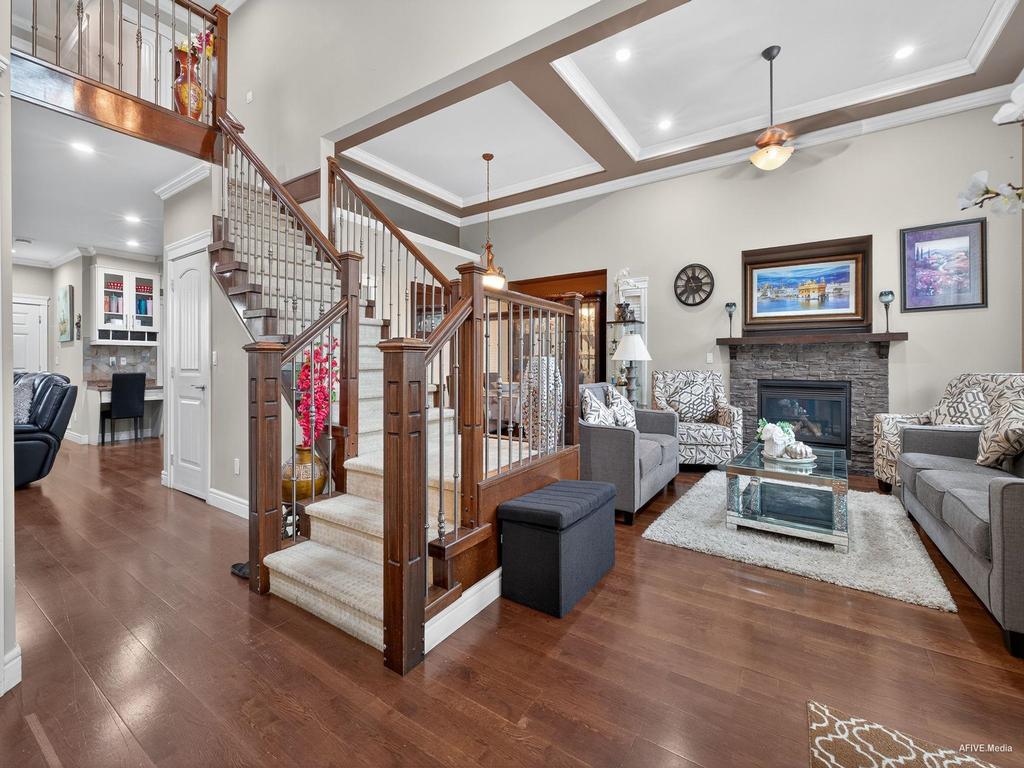 Listing Image for R3056656