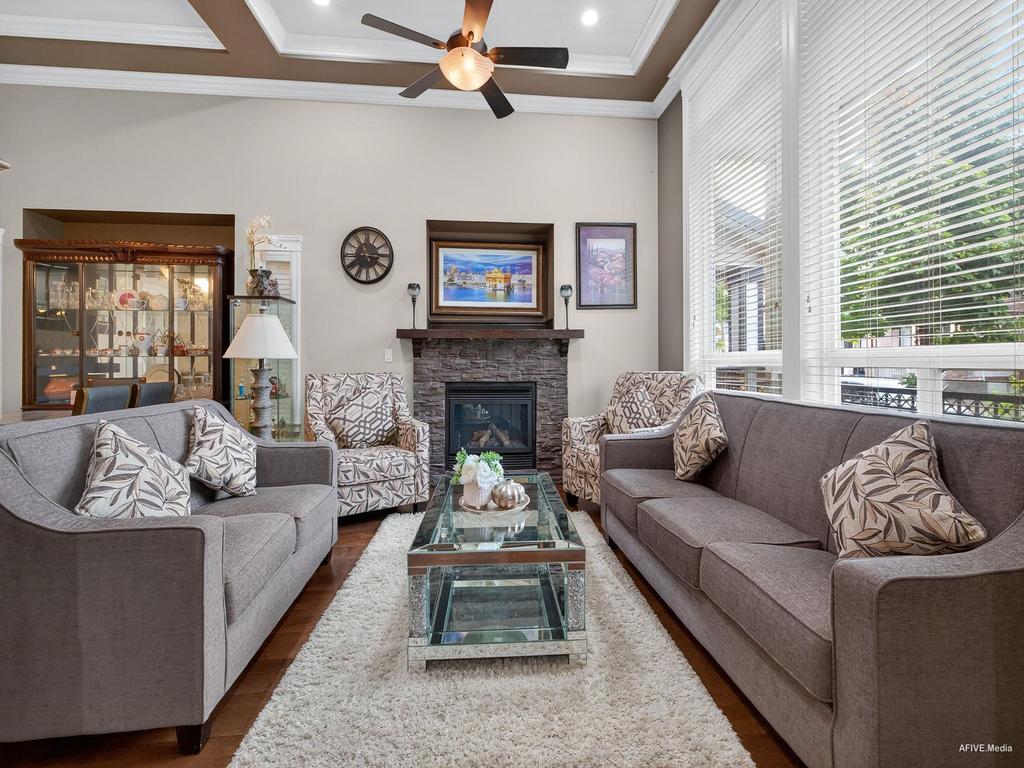 Listing Image for R3056656