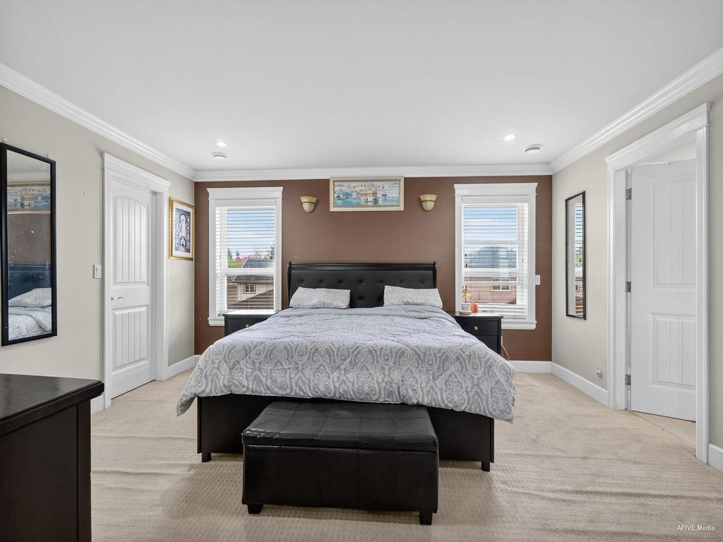 Listing Image for R3056656