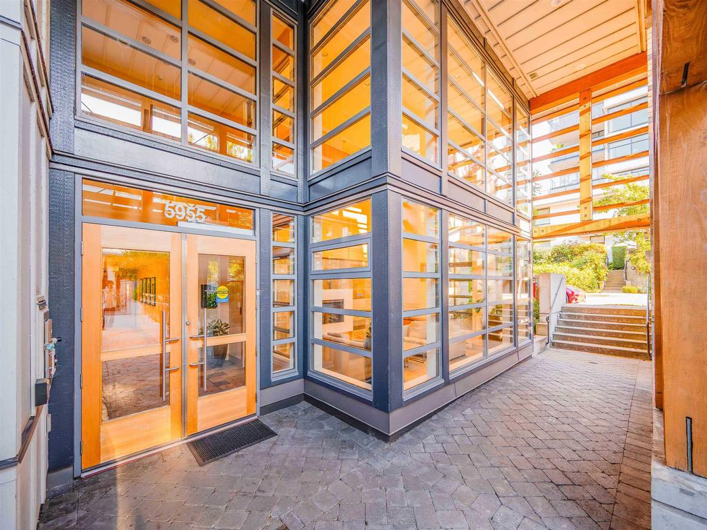 Listing Image for R3056796