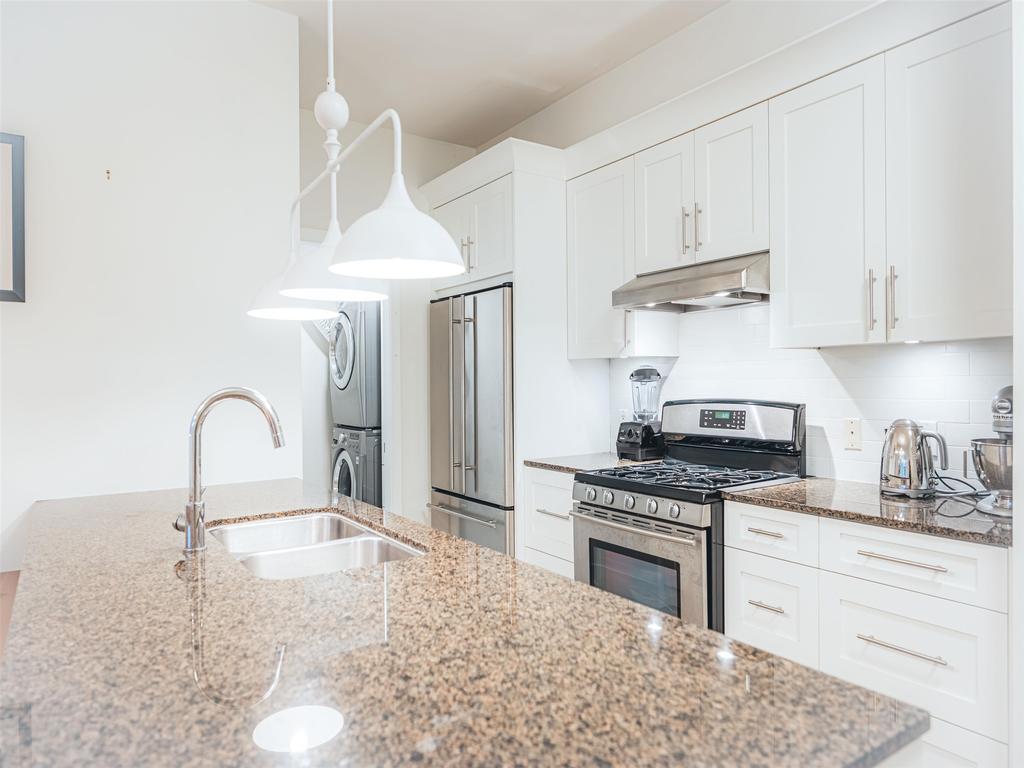 Listing Image for R3056796