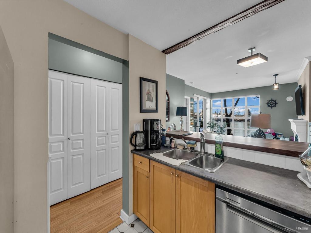 Listing Image for R3057068