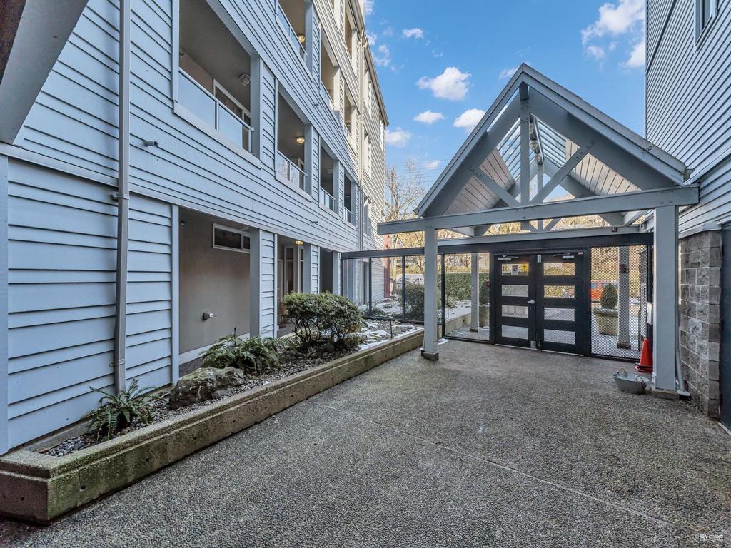 Listing Image for R3057068