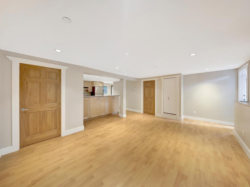 Listing Image for R3057355