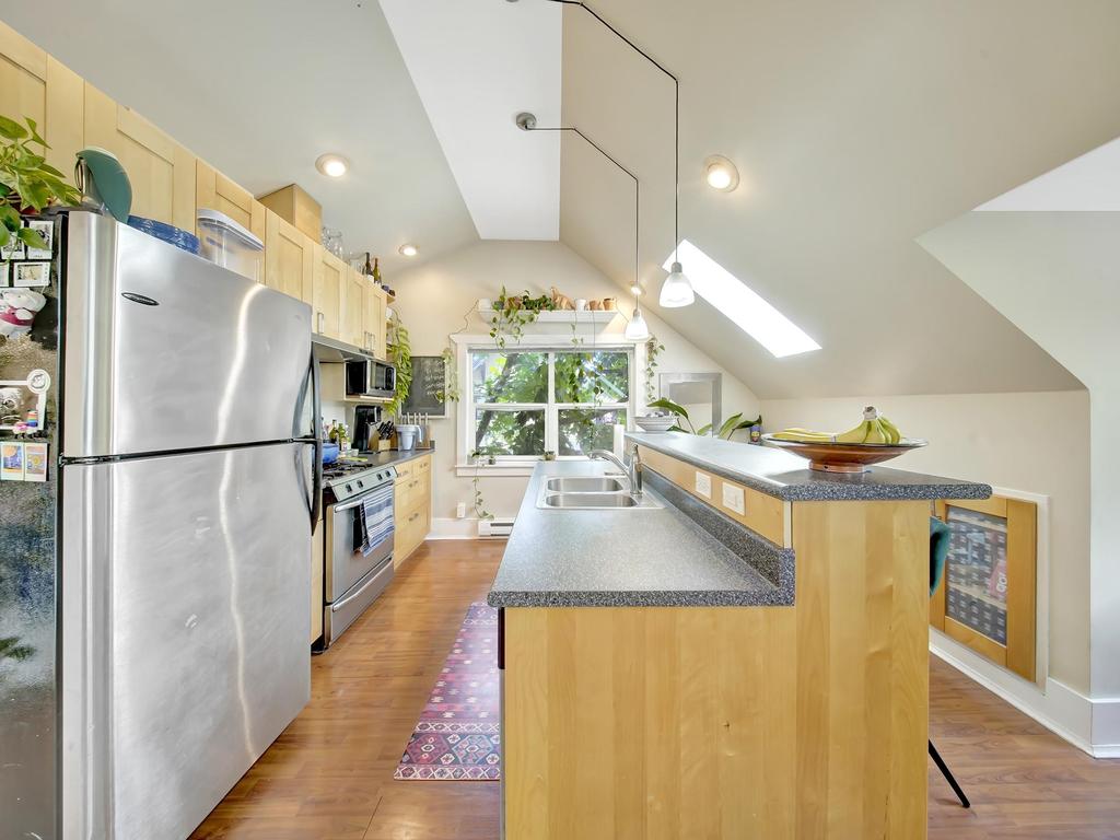 Listing Image for R3057355