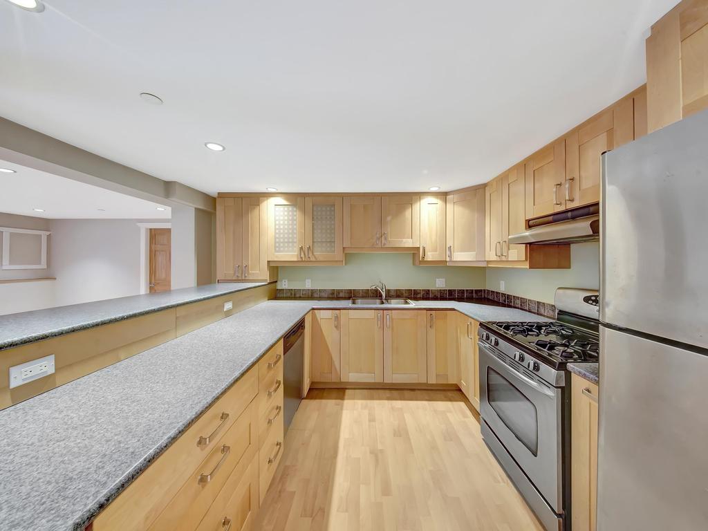 Listing Image for R3057355