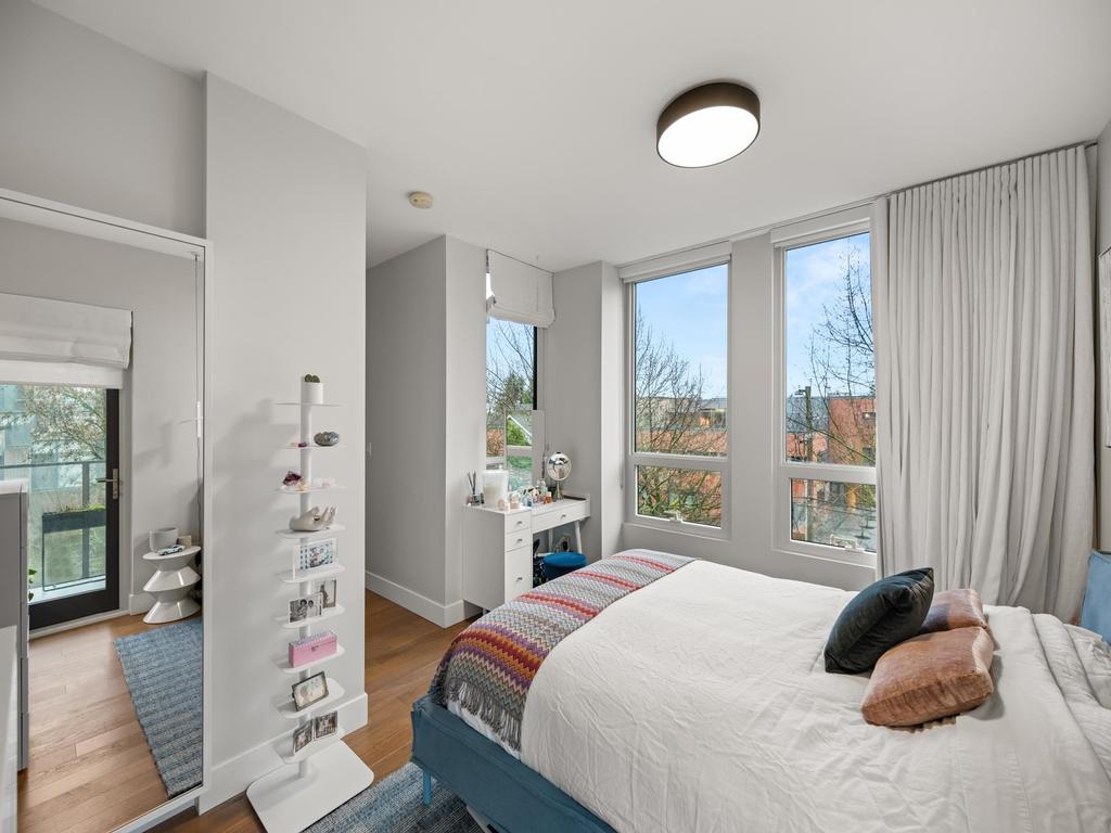 Listing Image for R3057476