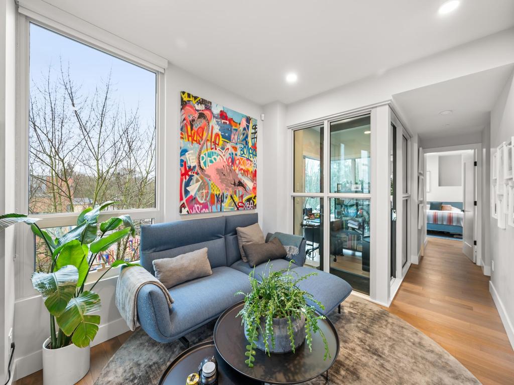 Listing Image for R3057476