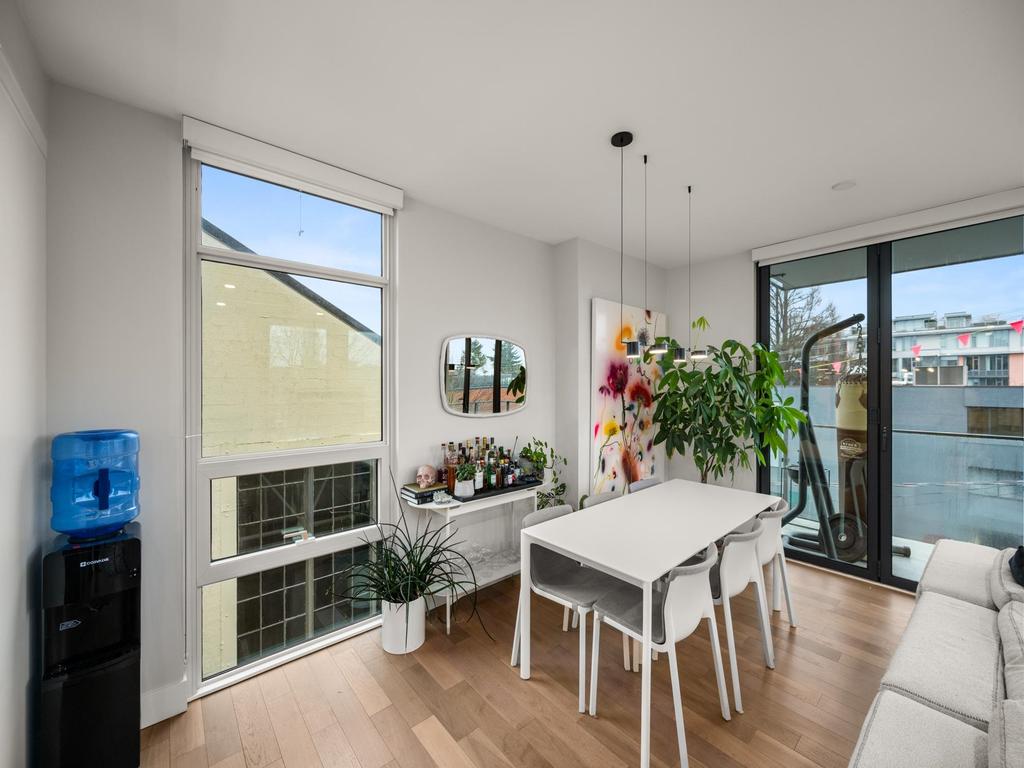 Listing Image for R3057476