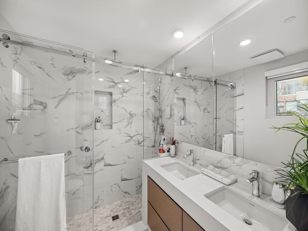 Listing Image for R3057476