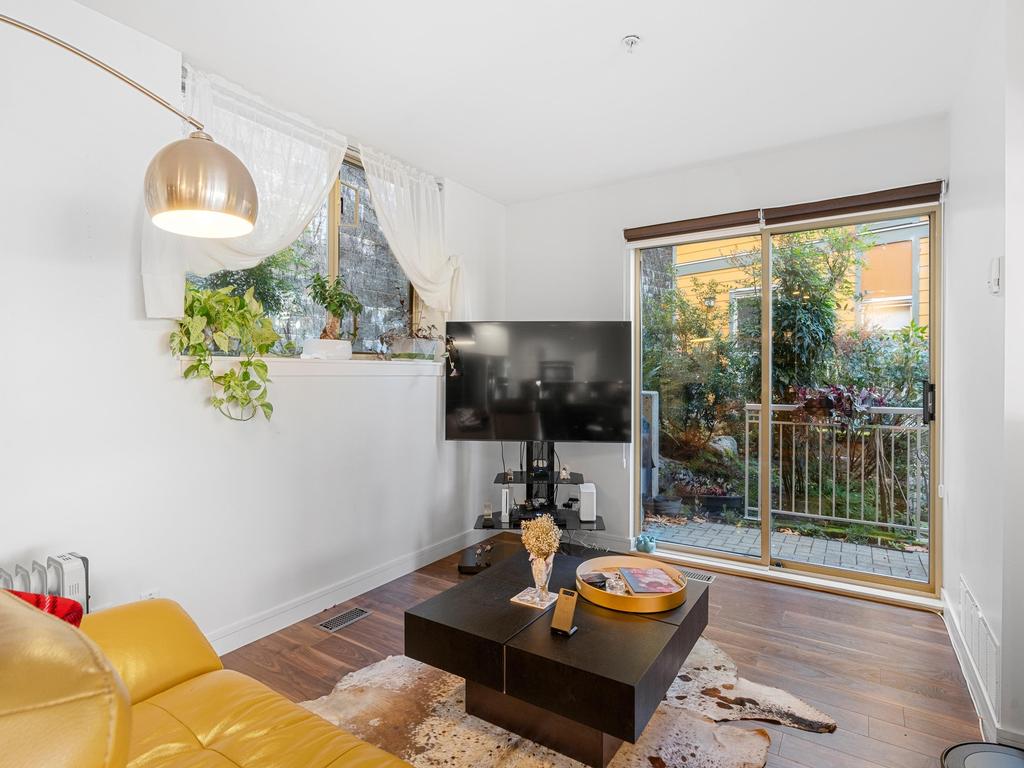 Listing Image for R3057480