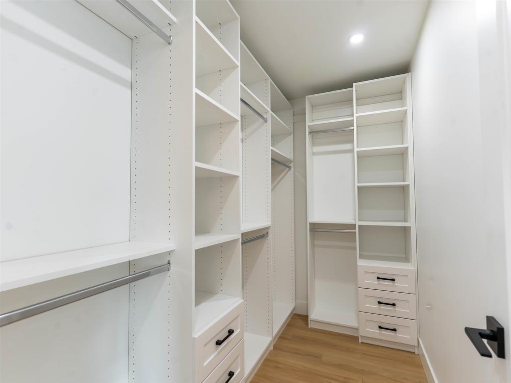 Listing Image for R3057548