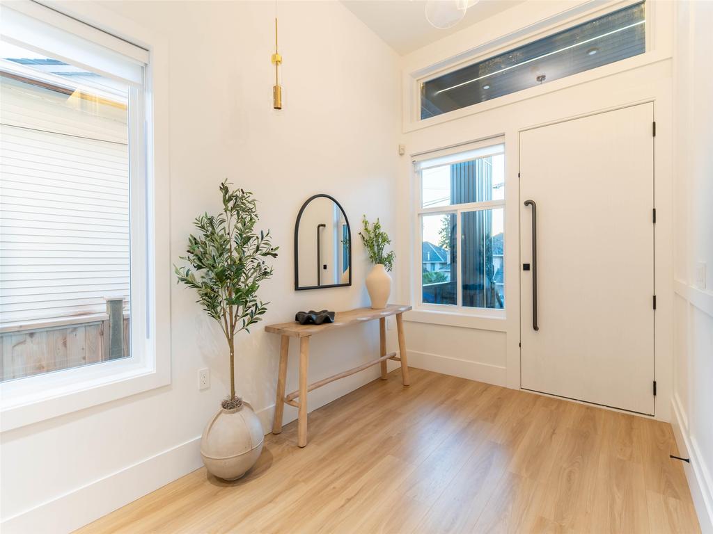 Listing Image for R3057548