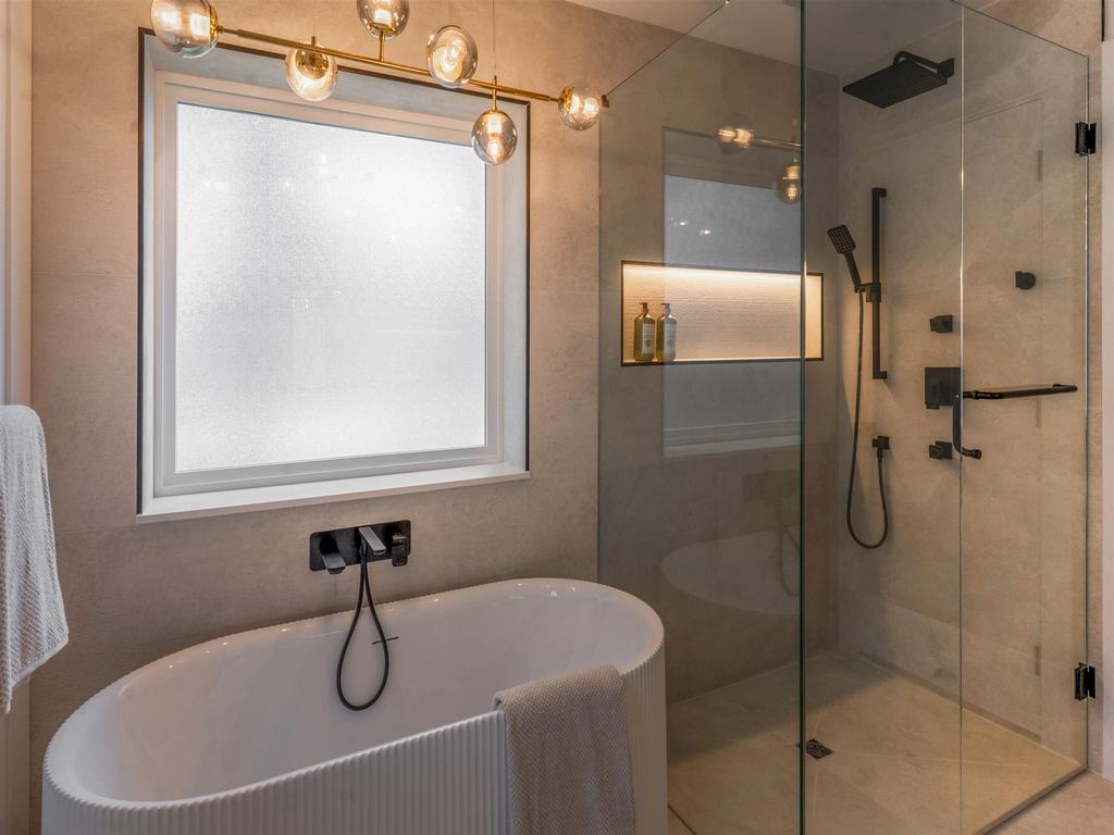 Listing Image for R3057548