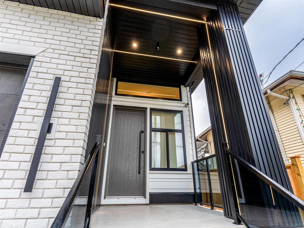 Listing Image for R3057548