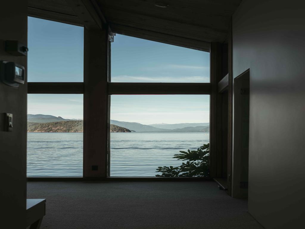 Listing Image for R3057663