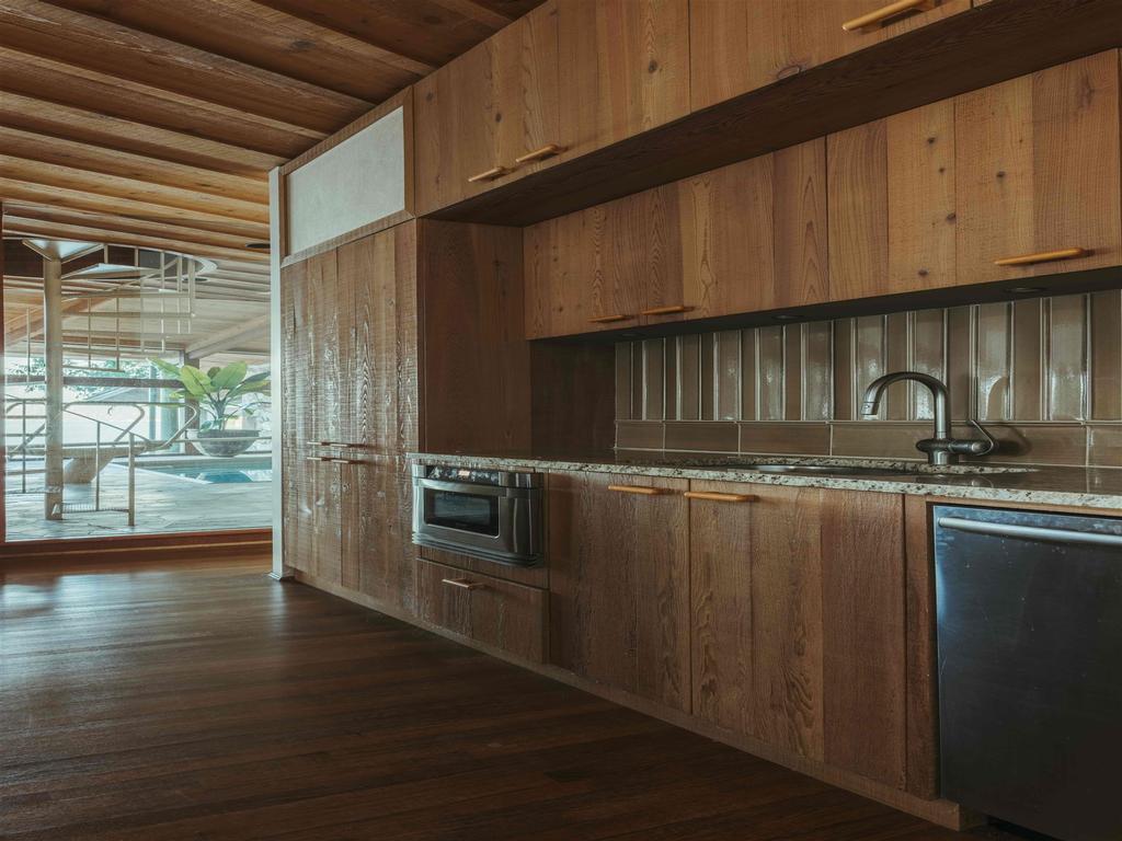 Listing Image for R3057663