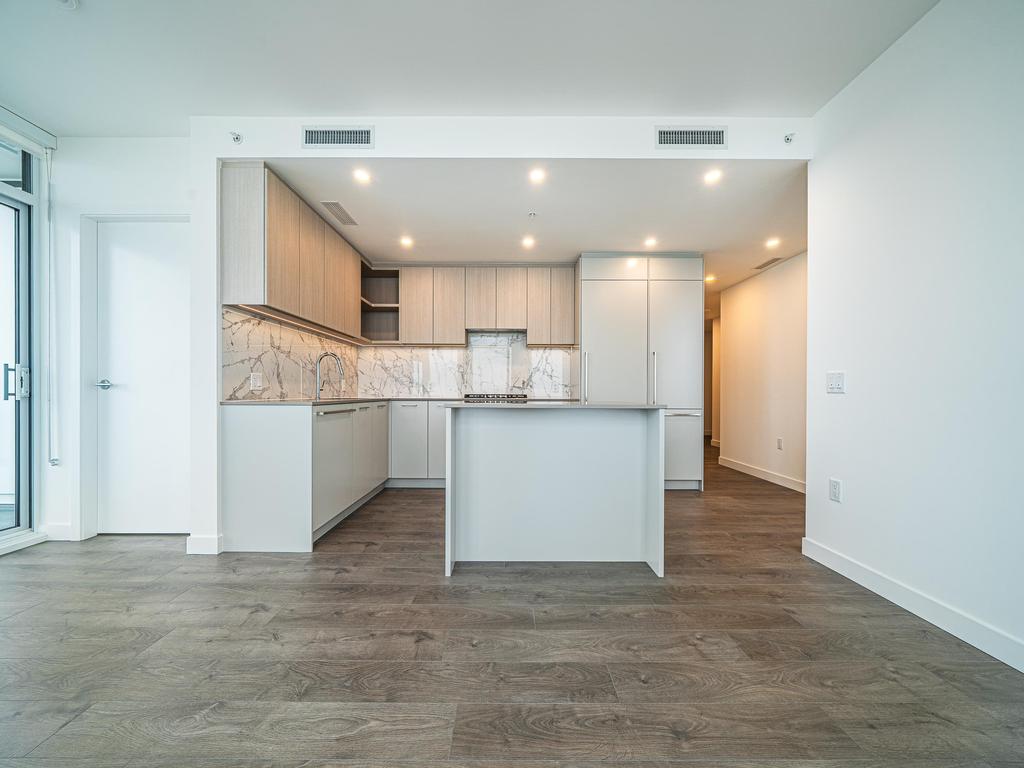 Listing Image for R3057693