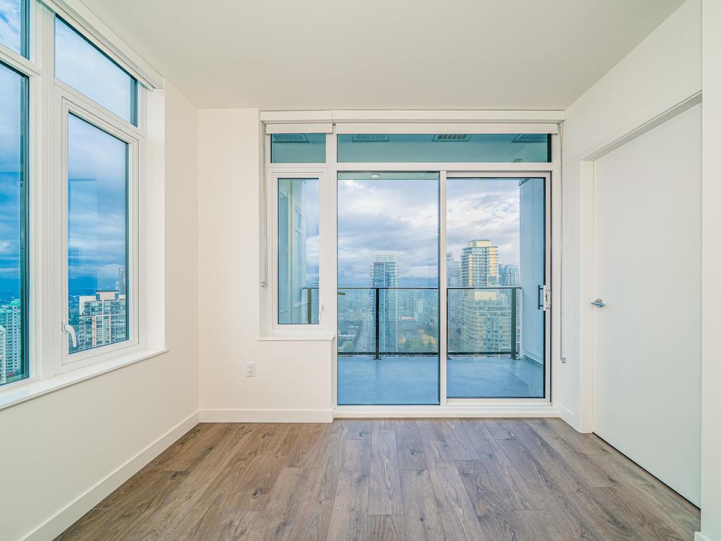 Listing Image for R3057693