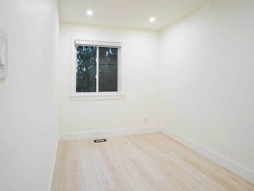 Listing Image for R3057846