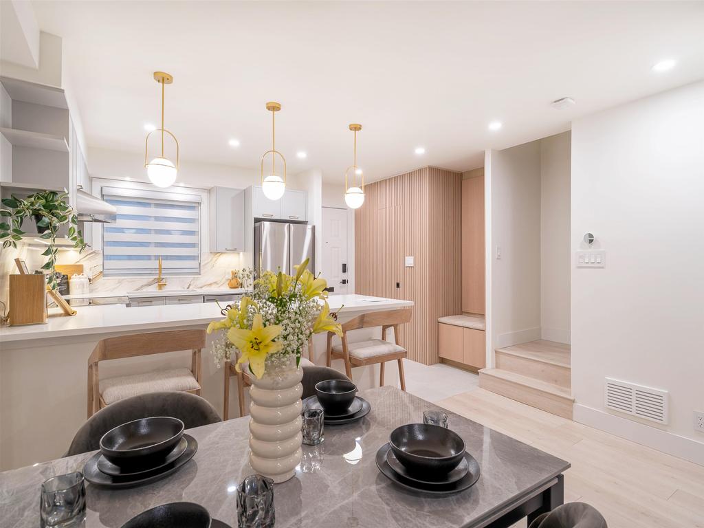 Listing Image for R3057846