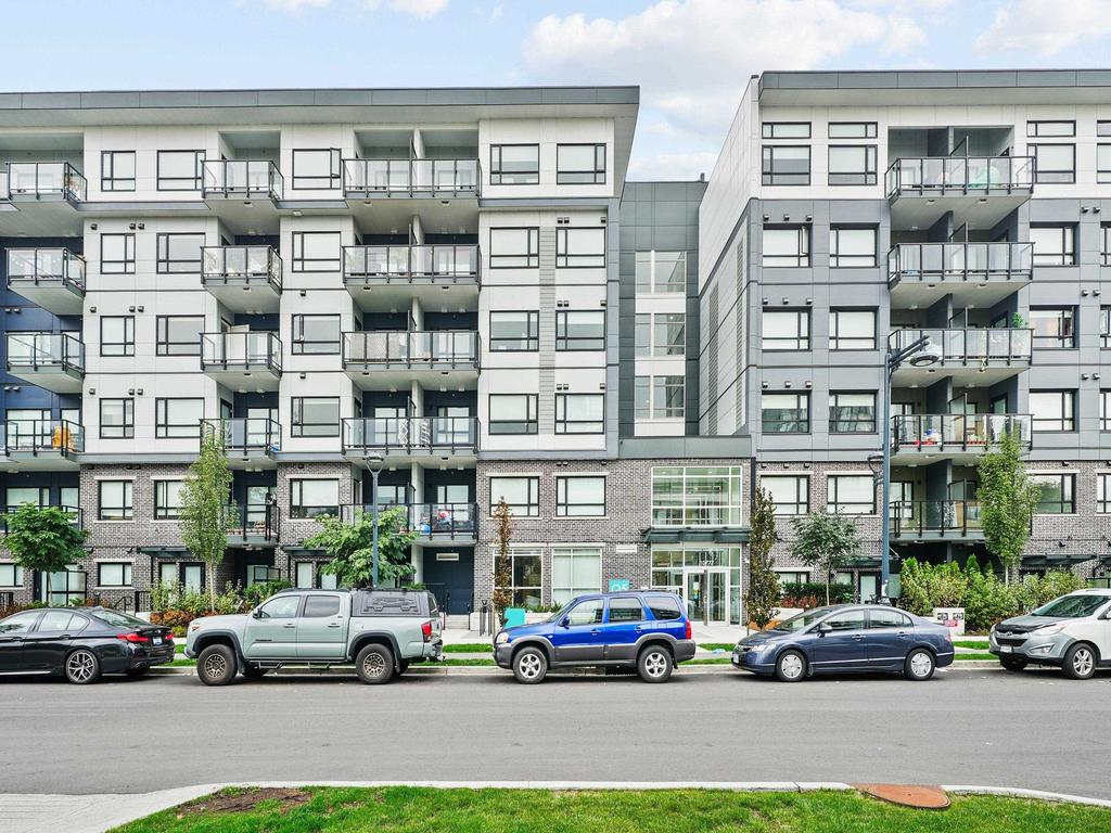 Listing Image for R3057955